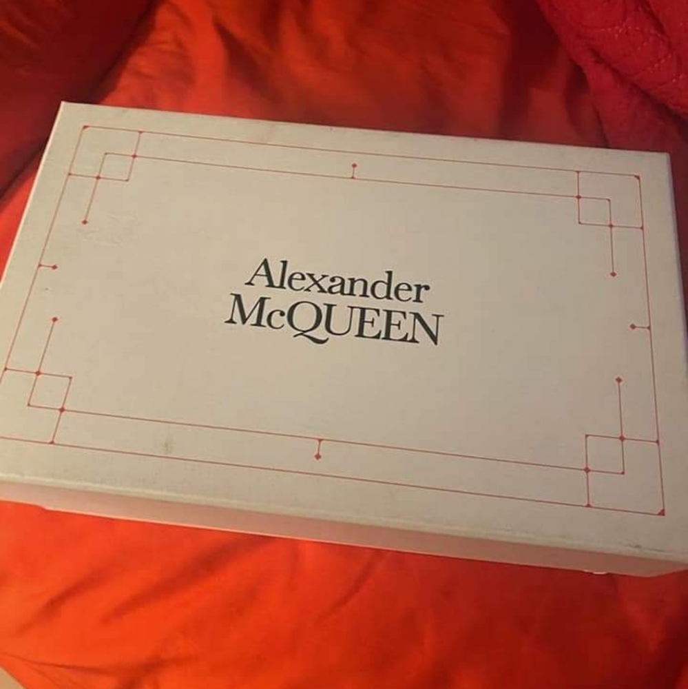 Alexander McQueen kids size 13